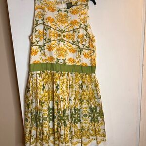 Pretty summer dress size 14